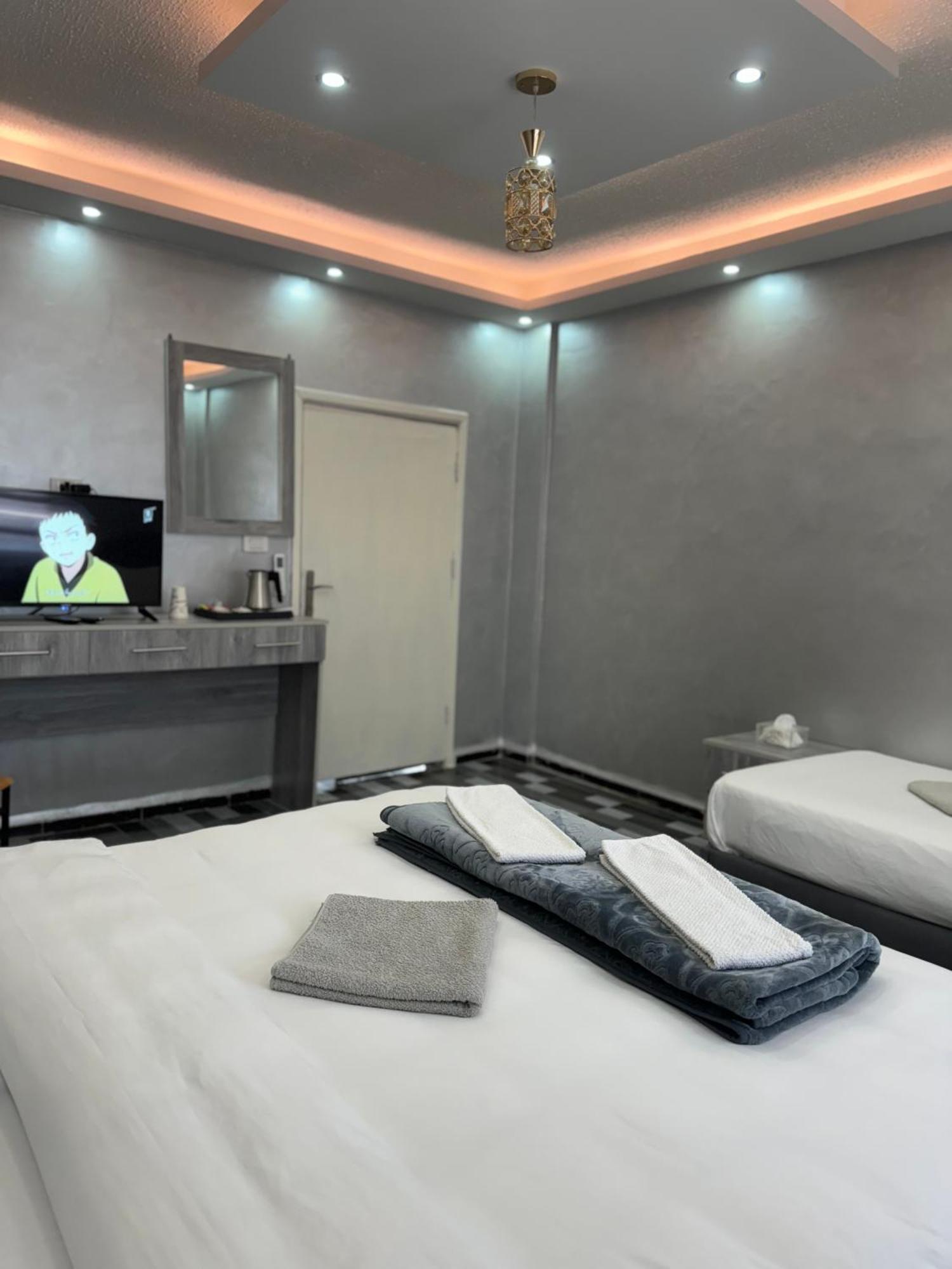 Petra Pillars Hostel Wadi Musa Dış mekan fotoğraf